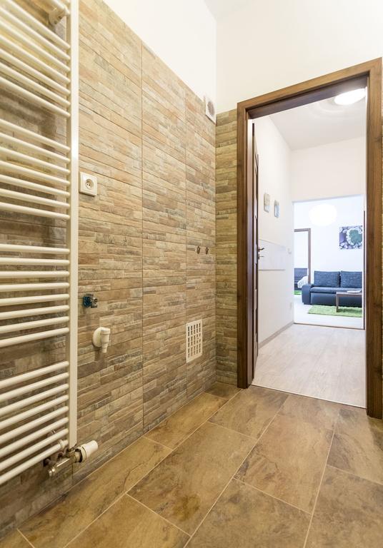 אולומוץ Apartman Dolni Namesti מראה חיצוני תמונה